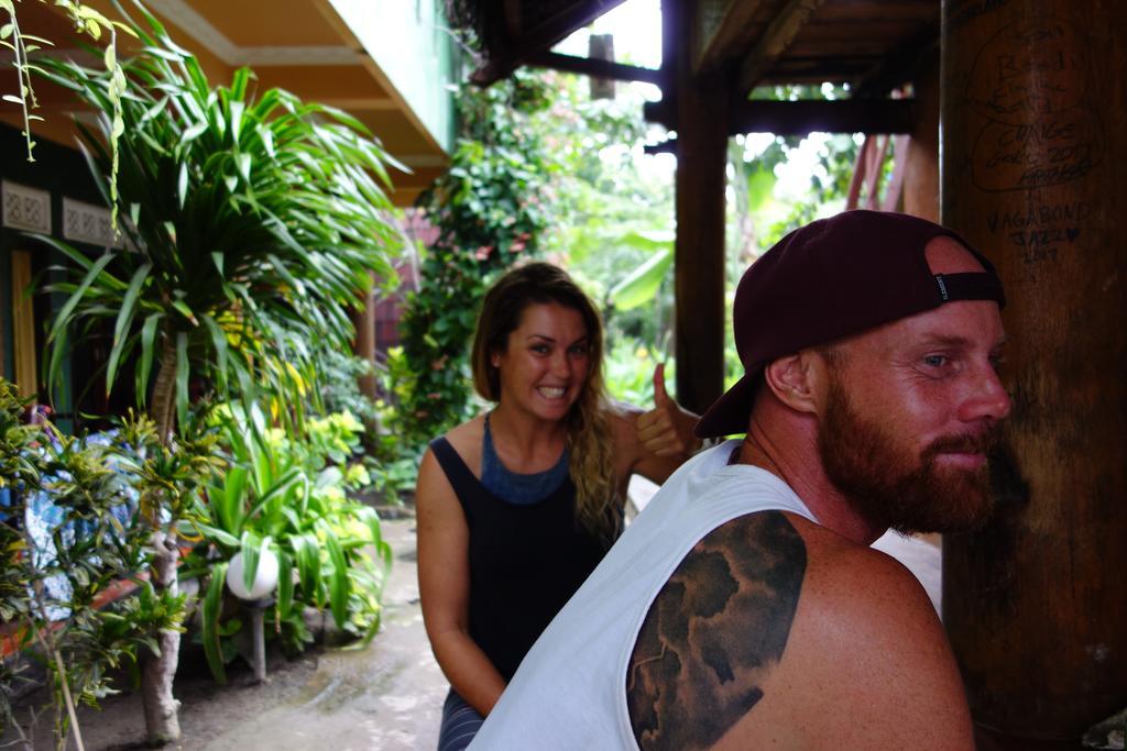 Banana Leaf Bungalow Hotel Джили Трауанган Екстериор снимка